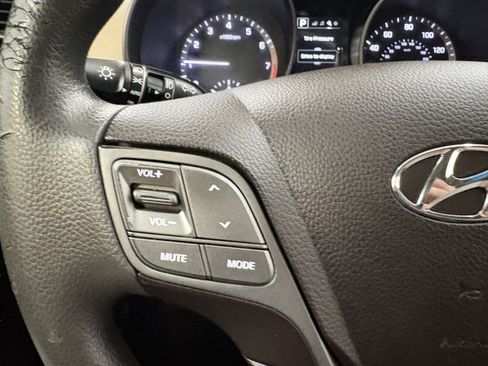 Used 2017 Hyundai Santa Fe Sport image 26