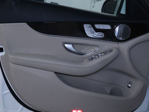 Used 2021 Mercedes-Benz C 300 4MATIC Sedan w/ Premium Package image 13