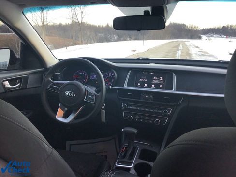 Used 2019 Kia Optima LX image 19