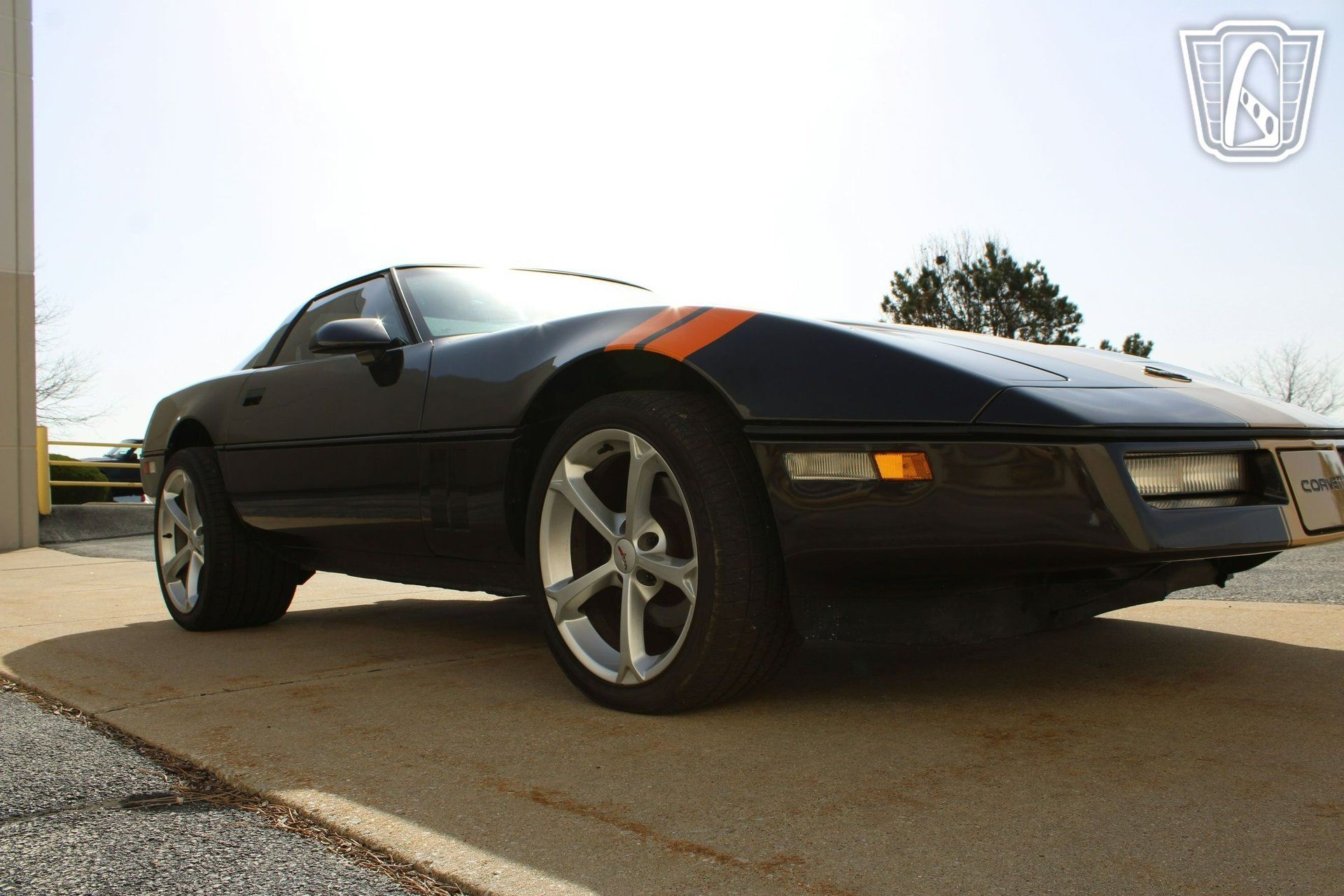 Used 1988 Chevrolet Corvette Coupe RWD image 21