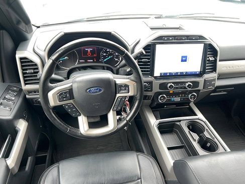 Used 2022 Ford F250 Lariat w/ Chrome Package AWD/4WD image 16