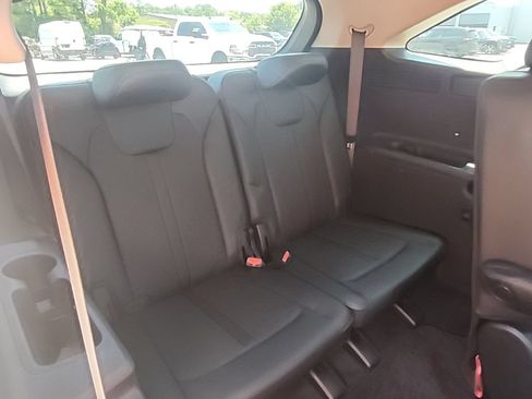 Used 2021 Kia Sorento EX w/ Panoramic Sunroof Package FWD image 30