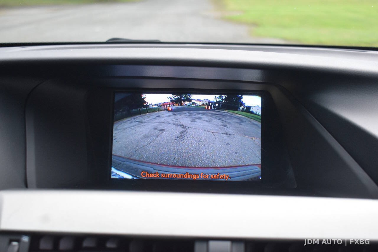 Used 2011 Lexus RX 450h AWD w/ Premium Pkg image 24
