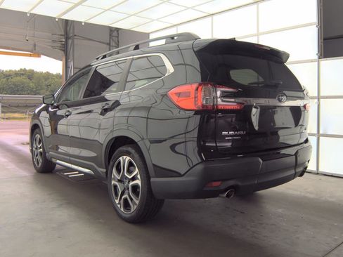 Used 2023 Subaru Ascent Limited AWD/4WD image 8