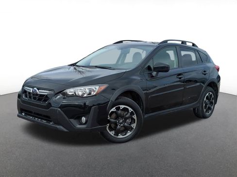 Used 2023 Subaru Crosstrek 2.0i Premium image 1