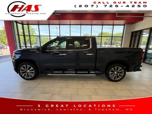 Used 2019 Chevrolet Silverado 1500 High Country w/ Technology Package AWD/4WD image 2