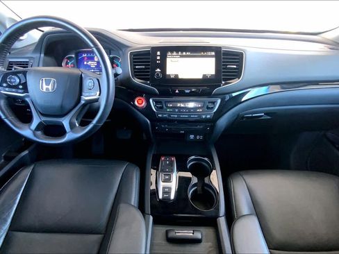 Used 2020 Honda Pilot Touring image 15