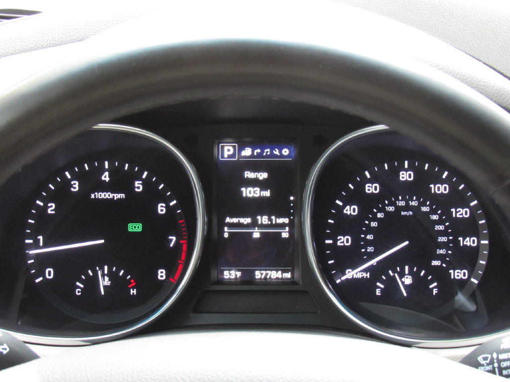 Used 2018 Hyundai Santa Fe Sport w/ 2.4L Tech Package 04 FWD image 25