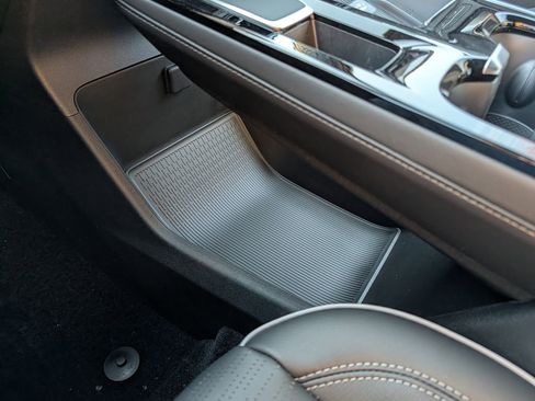 New 2026 Buick Enclave Sport Touring w/ Power Package image 44