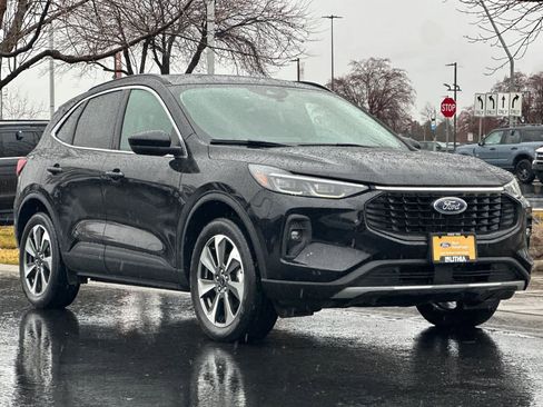 Certified 2025 Ford Escape Platinum image 9