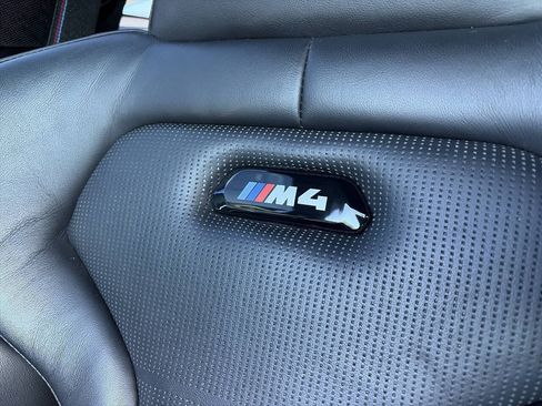 Used 2018 BMW M4 Coupe w/ Competition Package RWD image 40
