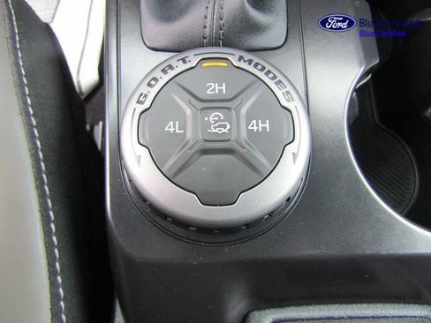 Certified 2025 Ford Bronco Outer Banks AWD/4WD image 21