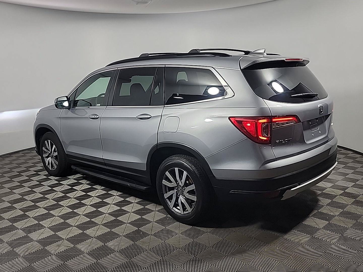 Used 2019 Honda Pilot EX-L image 10