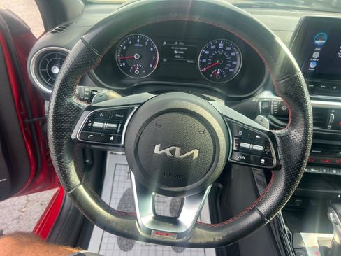 Used 2022 Kia Forte GT w/ GT2 Package FWD image 28