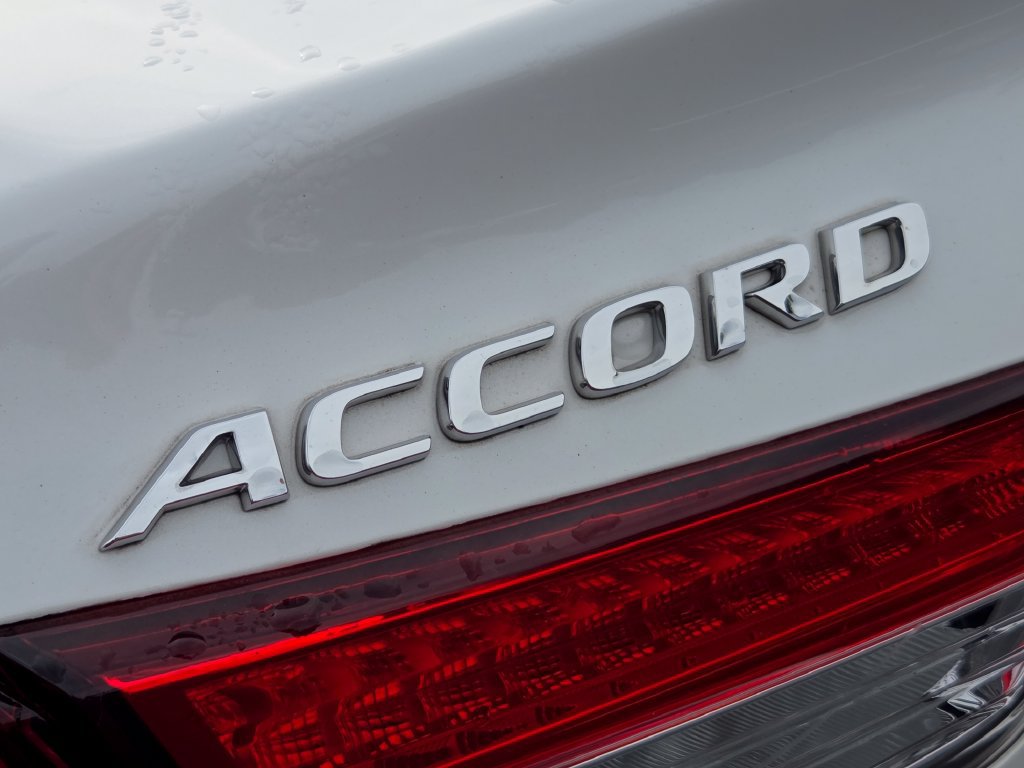 Used 2021 Honda Accord LX image 17