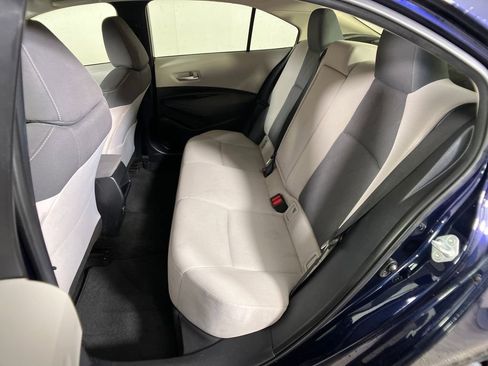 Used 2020 Toyota Corolla LE image 28