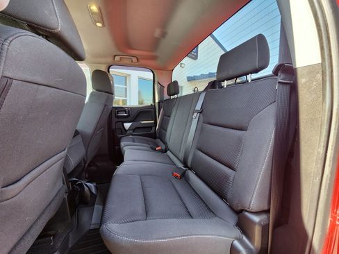 Used 2018 Chevrolet Silverado 1500 LT w/ All Star Edition image 36