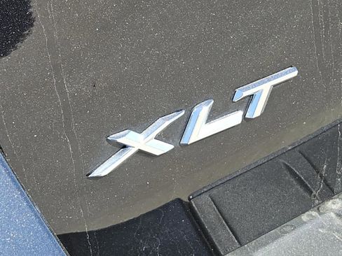 Used 2024 Ford Explorer XLT w/ Equipment Group 202A image 8