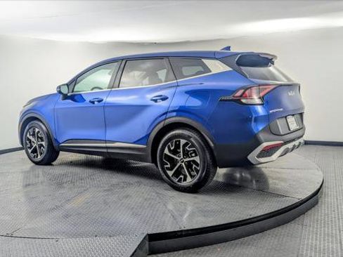 Used 2024 Kia Sportage EX FWD image 6