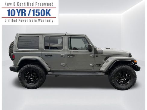 Used 2020 Jeep Wrangler Unlimited Sahara image 5