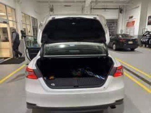 Used 2023 Toyota Camry XLE image 11