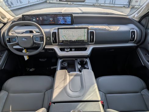 New 2026 Ford Expedition Max Active image 20