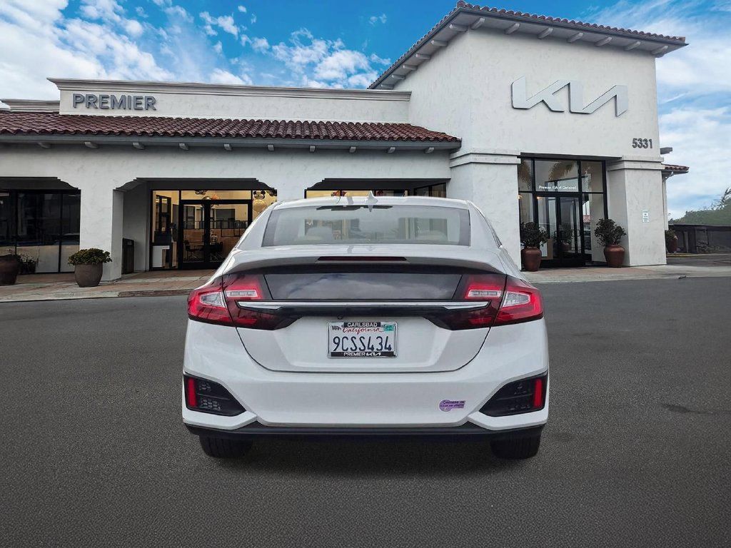 Used 2018 Honda Clarity Plug-In Hybrid image 7