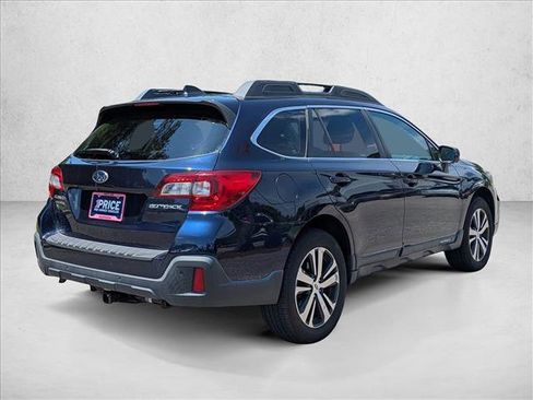 Used 2018 Subaru Outback 2.5i Limited AWD/4WD image 5