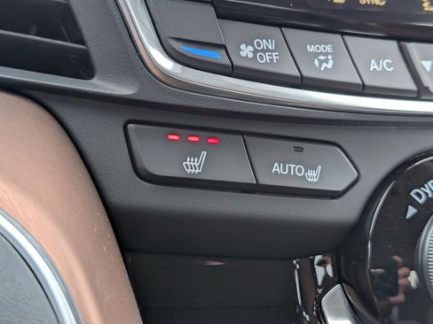 Certified 2023 Acura TLX w/ Technology Package image 20