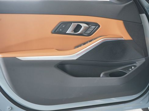 New 2026 BMW 330i Sedan w/ M Sport Package image 9