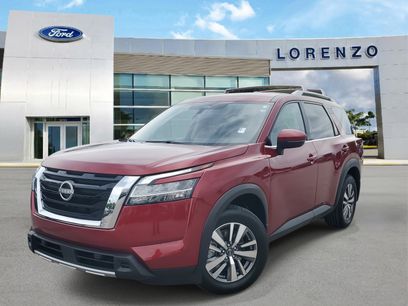 Used 2024 Nissan Pathfinder SL