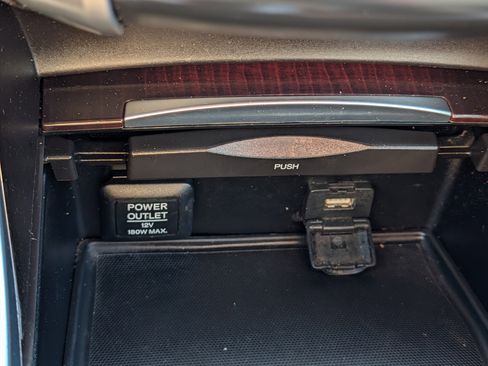 Used 2016 Acura TLX V6 SH-AWD w/ Technology Pkg image 32