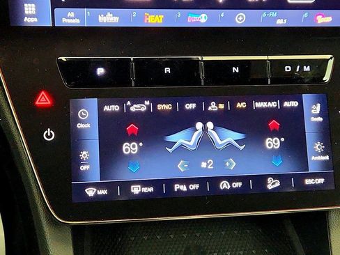 Used 2023 Maserati Grecale GT AWD/4WD image 18