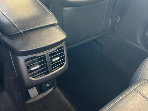 Used 2013 Ford Fusion Titanium w/ Titanium Driver Assist Pkg FWD image 8
