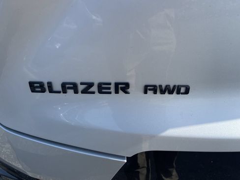 Certified 2021 Chevrolet Blazer RS AWD/4WD image 33