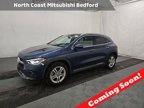 Used 2023 Mercedes-Benz GLA 250 4MATIC w/ Premium Package image 1