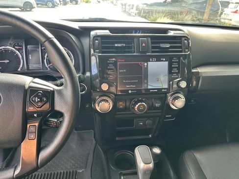 Used 2023 Toyota 4Runner TRD Off-Road Premium w/ Off Road Premium Plus Package AWD/4WD image 23