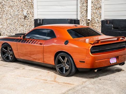 Used 2011 Dodge Challenger R/T image 48