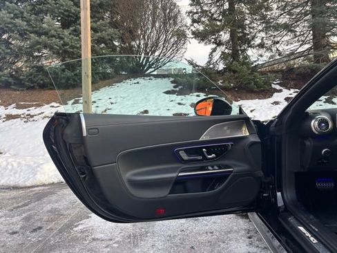 Used 2022 Mercedes-Benz SL 63 AMG SL 63 AMG image 9