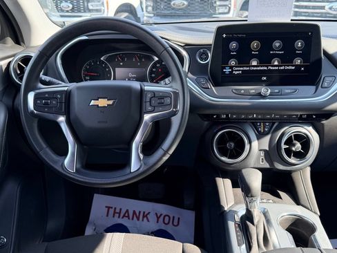Used 2024 Chevrolet Blazer LT w/ Convenience Package FWD image 23