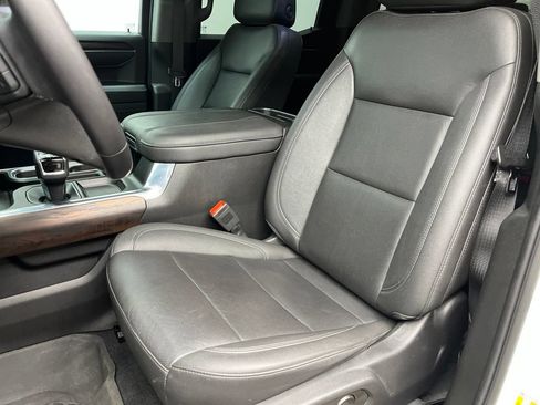 Used 2023 GMC Sierra 1500 SLT w/ SLT Premium Package AWD/4WD image 20