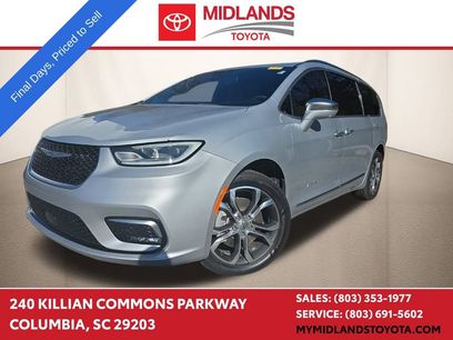 Used 2022 Chrysler Pacifica Pinnacle