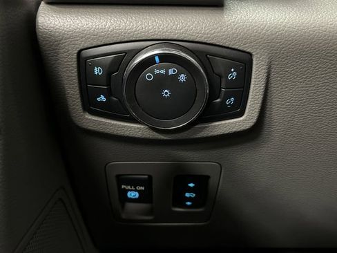 Used 2015 Ford F150 XLT w/ Equipment Group 301A Mid image 22