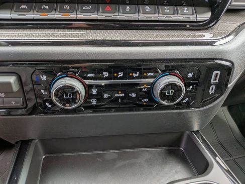 New 2026 Chevrolet Silverado 1500 ZR2 AWD/4WD image 18