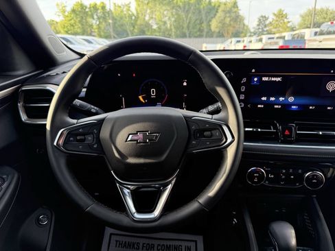 Used 2026 Chevrolet TrailBlazer ACTIV w/ Convenience Package FWD image 23