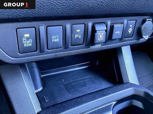 Used 2023 Toyota Tacoma TRD Off-Road w/ TRD Premium Off Road Package AWD/4WD image 36