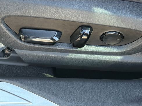 Used 2024 Lexus UX 250h F Sport image 25