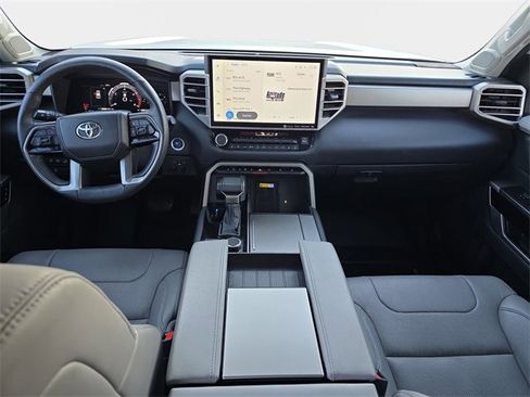 Used 2023 Toyota Sequoia Limited image 10