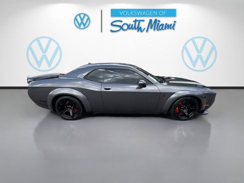 Used 2019 Dodge Challenger SRT Hellcat Redeye image 8