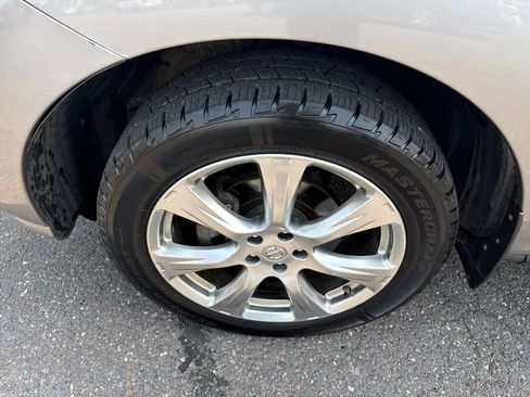 Used 2012 Nissan Murano LE w/ Platinum Pkg AWD/4WD image 10